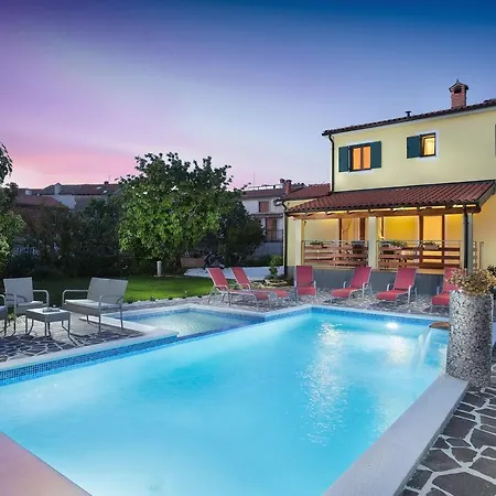 Vanja-marco Polo Tatil Evi Medulin